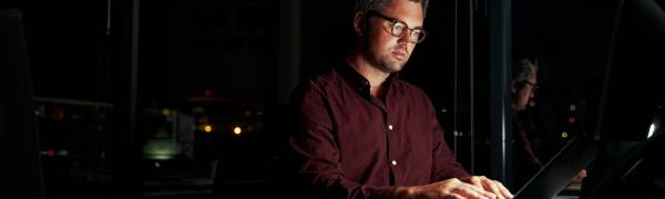 AdobeStock_456860724 cropped